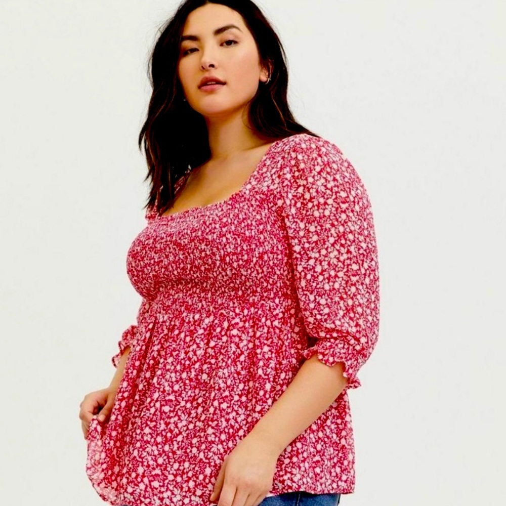 Torrid size 2 Pink Babydoll Chiffon smocked floral blouse